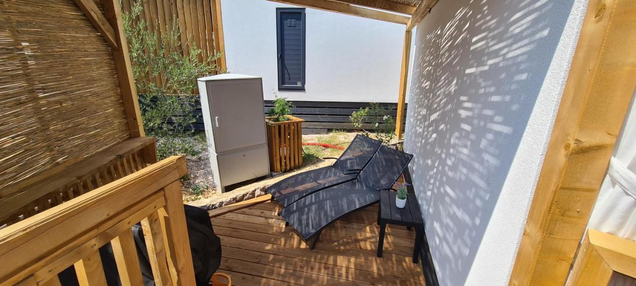 Mobile home KMZ Selce Esterno foto